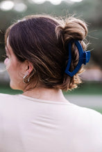 Load image into Gallery viewer, TELETIES- Open Claw Hair Clip
