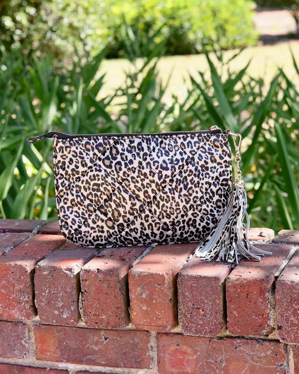 Madelyn Clutch Crossbody