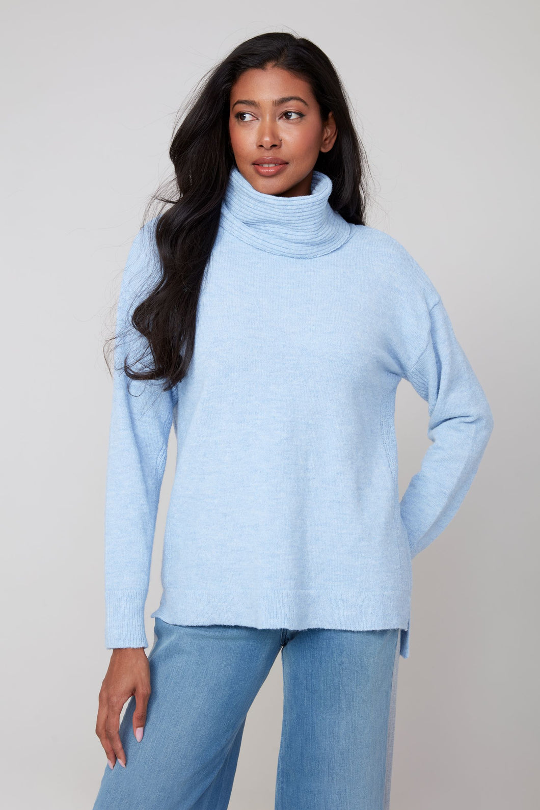 R6946 Cashmere Like Turtleneck Sweater