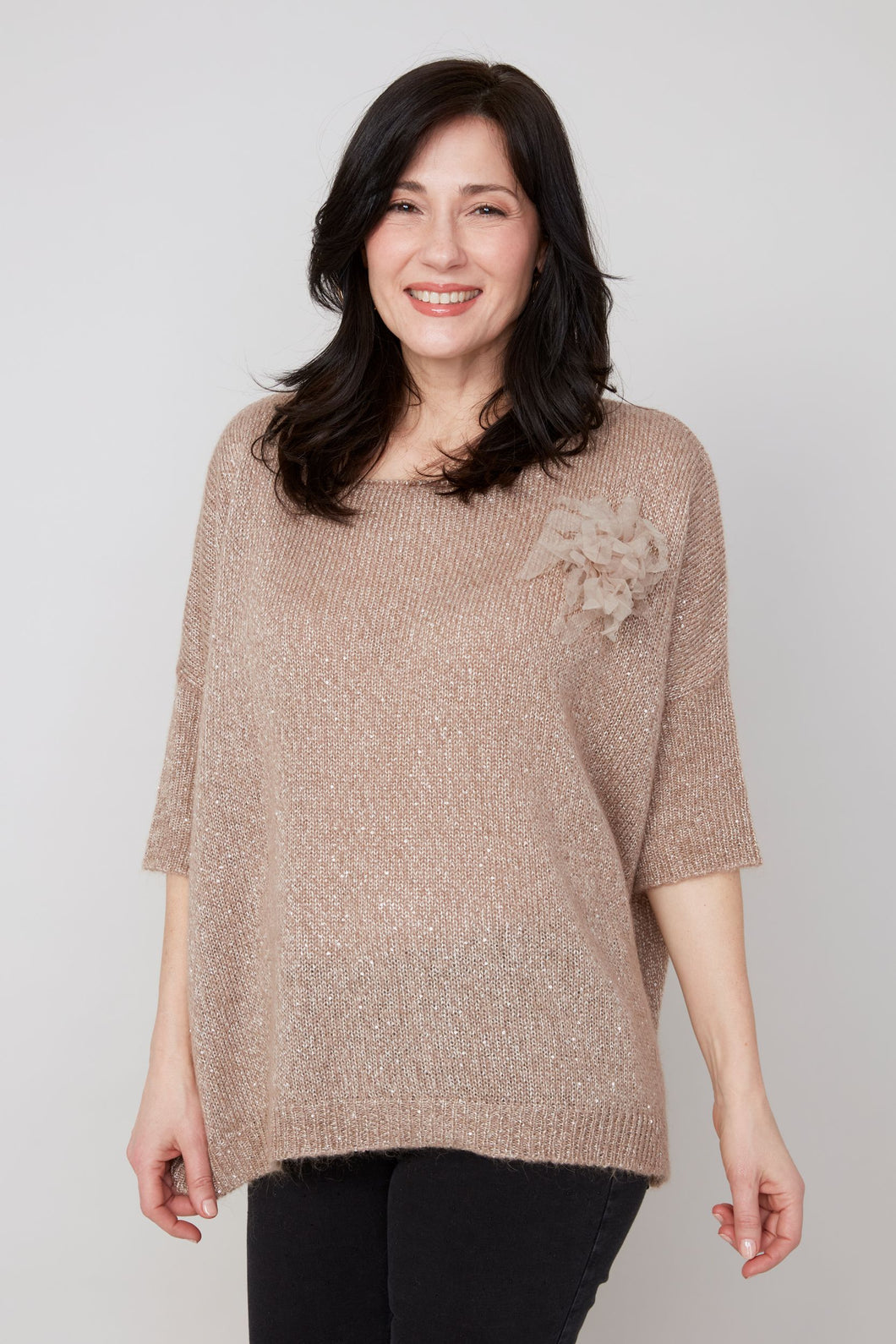 R6962 Sweater with Flower Applique