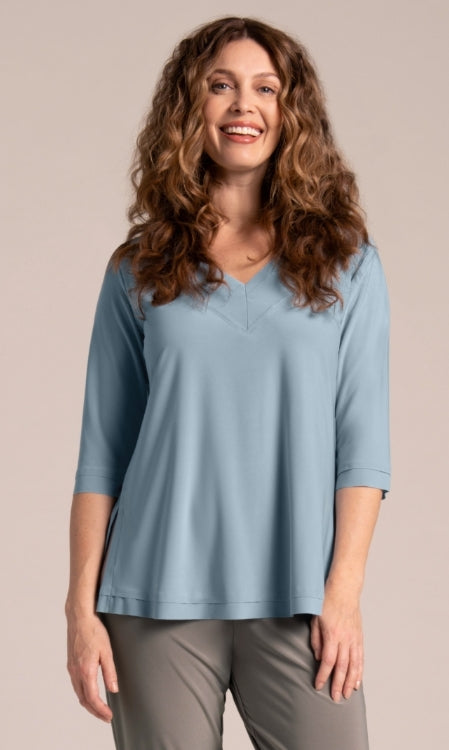 22364-4 Splice V-Neck Go to Top