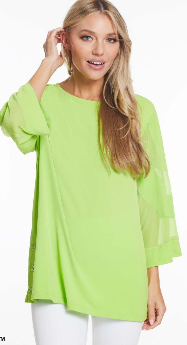 M24612TM Color Block Knit and Mesh Top
