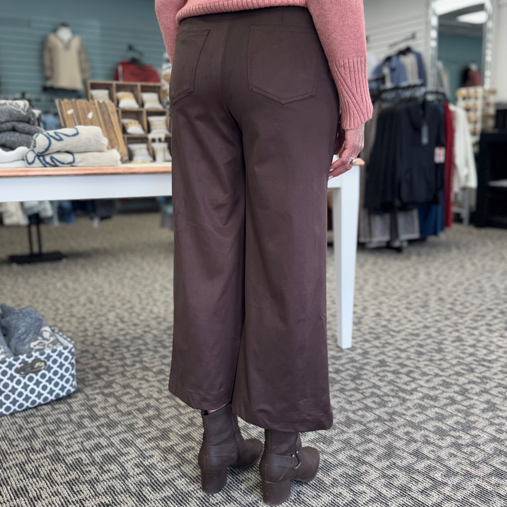 Crop Wide Leg Pant with Insert Pockets