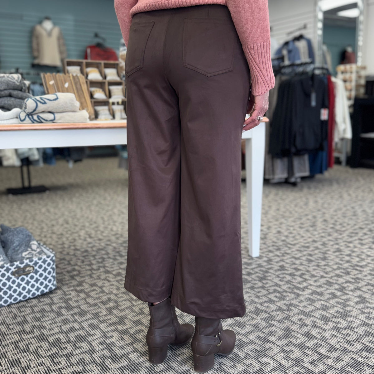 Crop Wide Leg Pant with Insert Pockets
