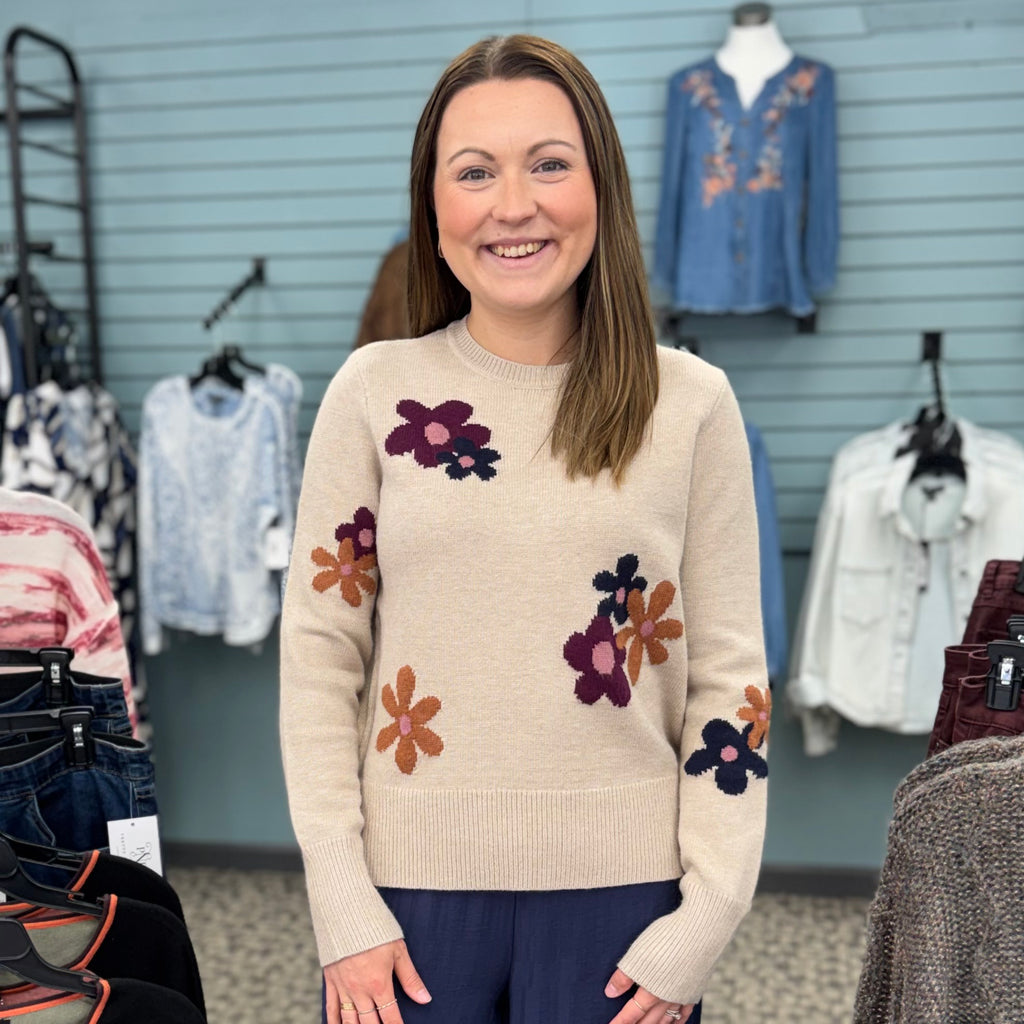 Placed Jacquard Flower Crew Neck Sweater