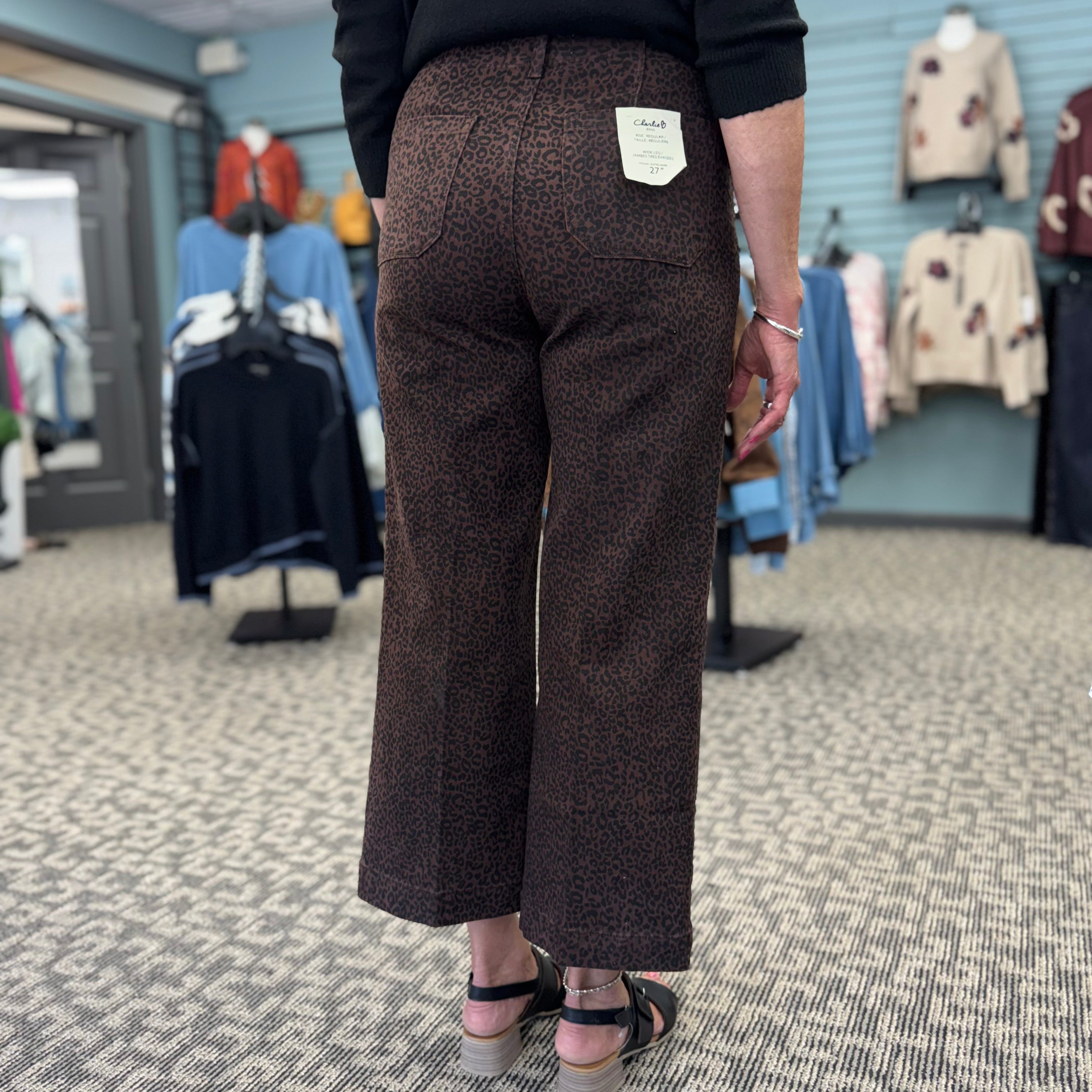 Printed Cropped Wide Leg Twill Pants with Patch Pockets