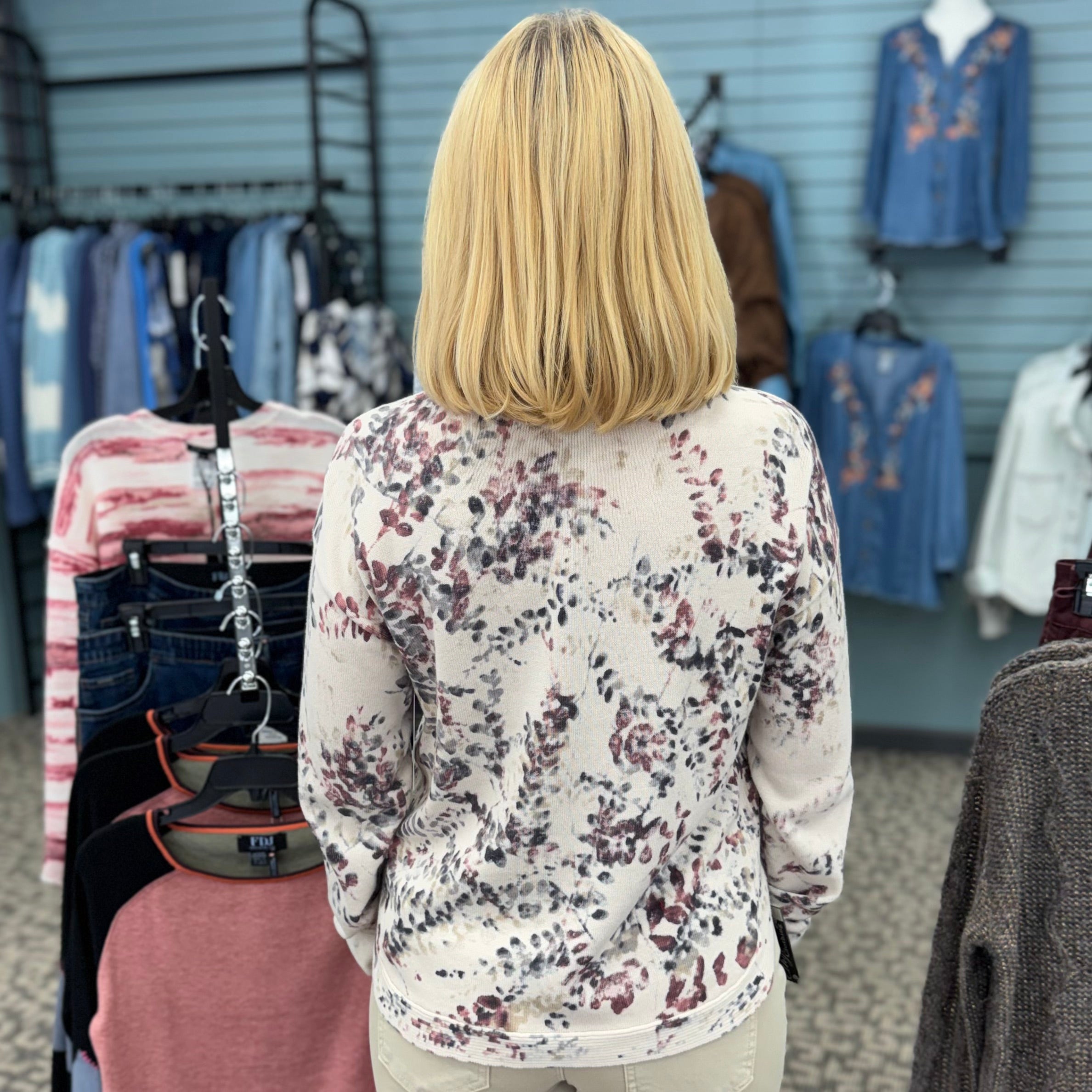 Printed Reverse Crew Neck Sweater with Rounded Hem