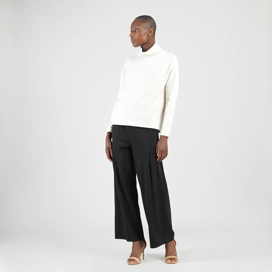 T991WR Ultra Soft Ribbed Knit Turtleneck Sweater