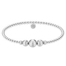 Load image into Gallery viewer, Victoria
