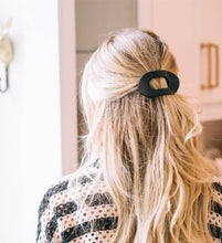 Load image into Gallery viewer, TELETIES- Round Flat Clip
