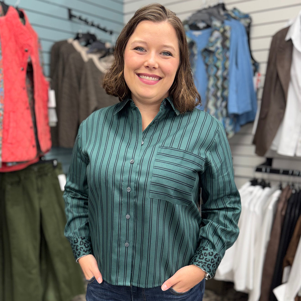 Jodie Animal Border Long Sleeve Short Shirt