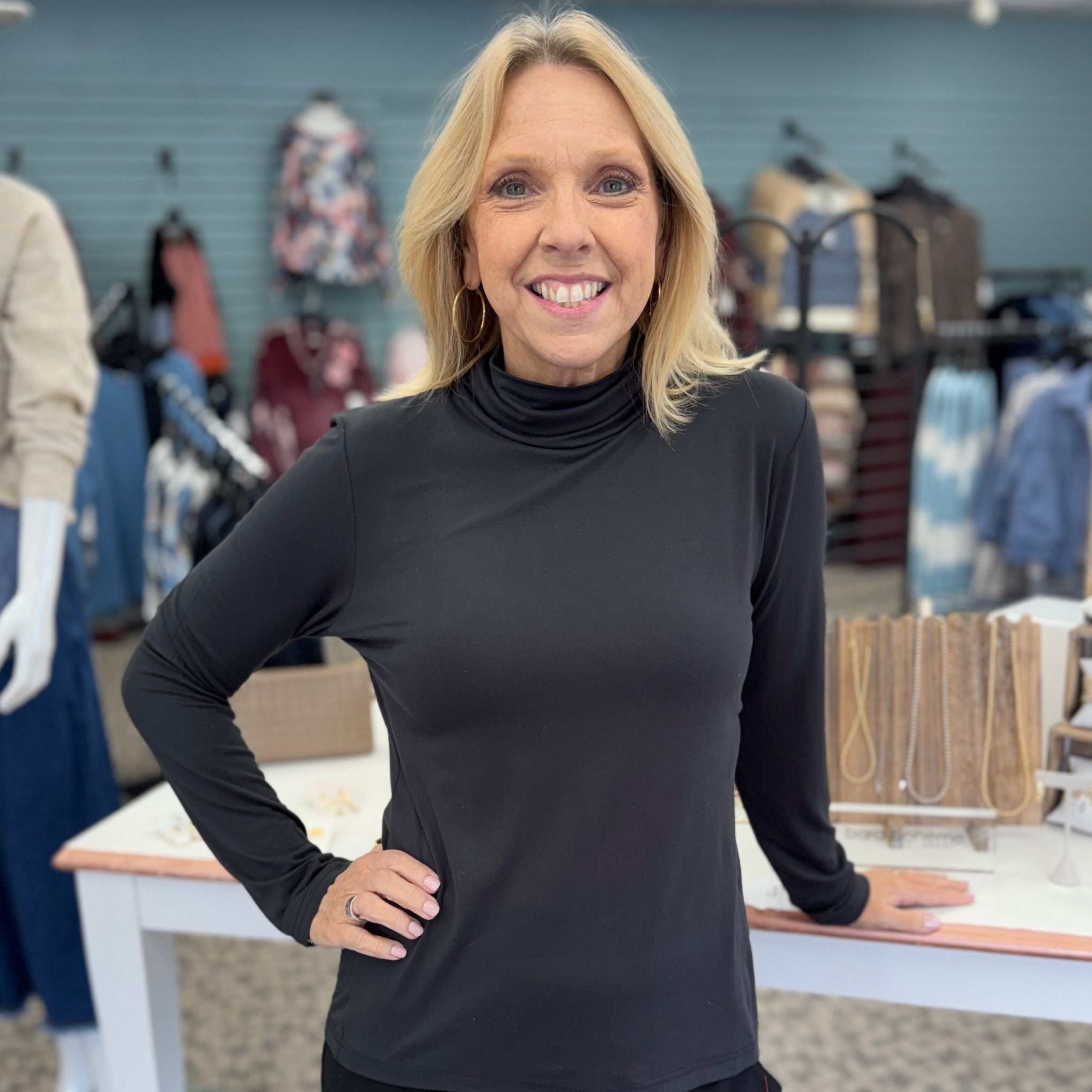 Lulu B Turtleneck Shell Top