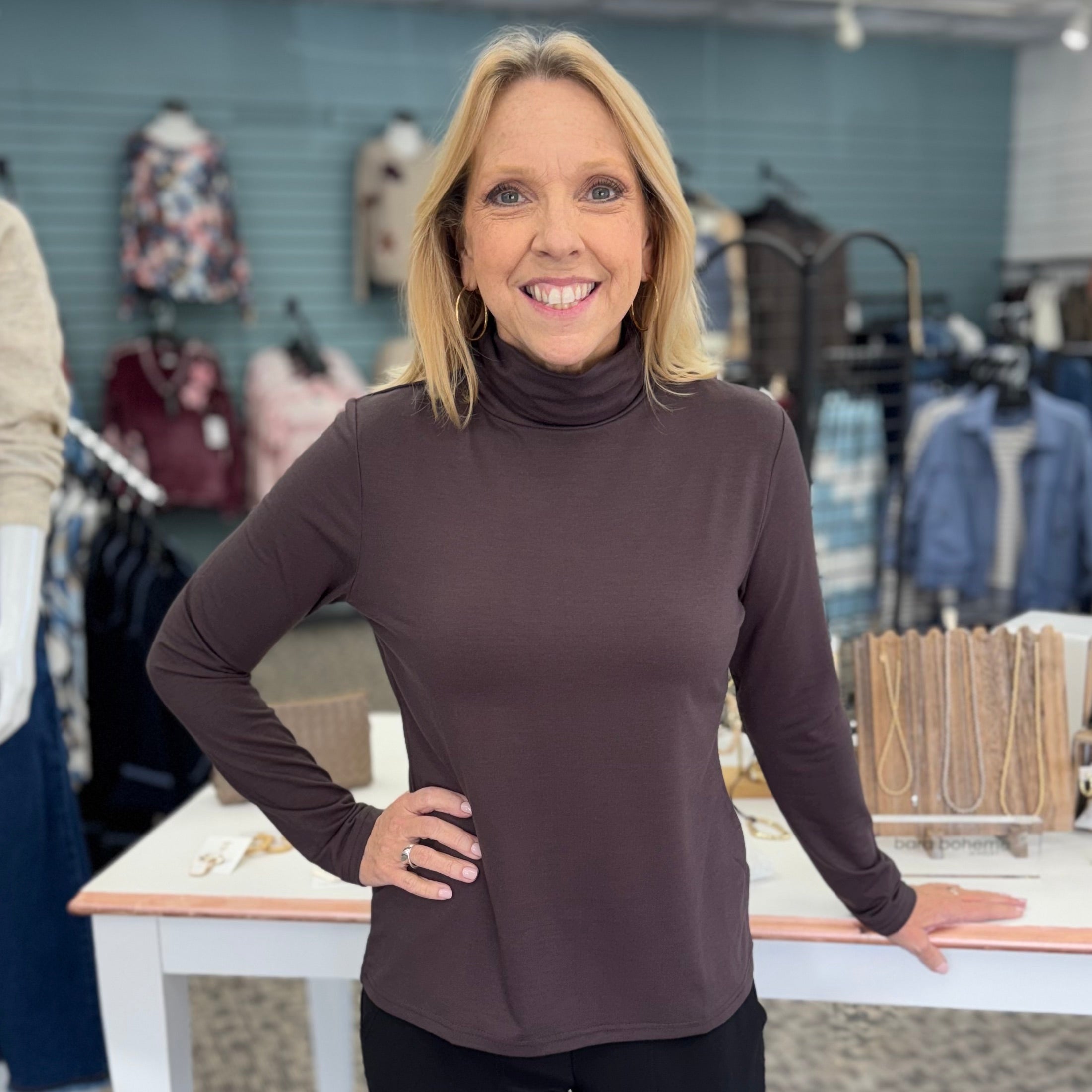Lulu B Turtleneck Shell Top