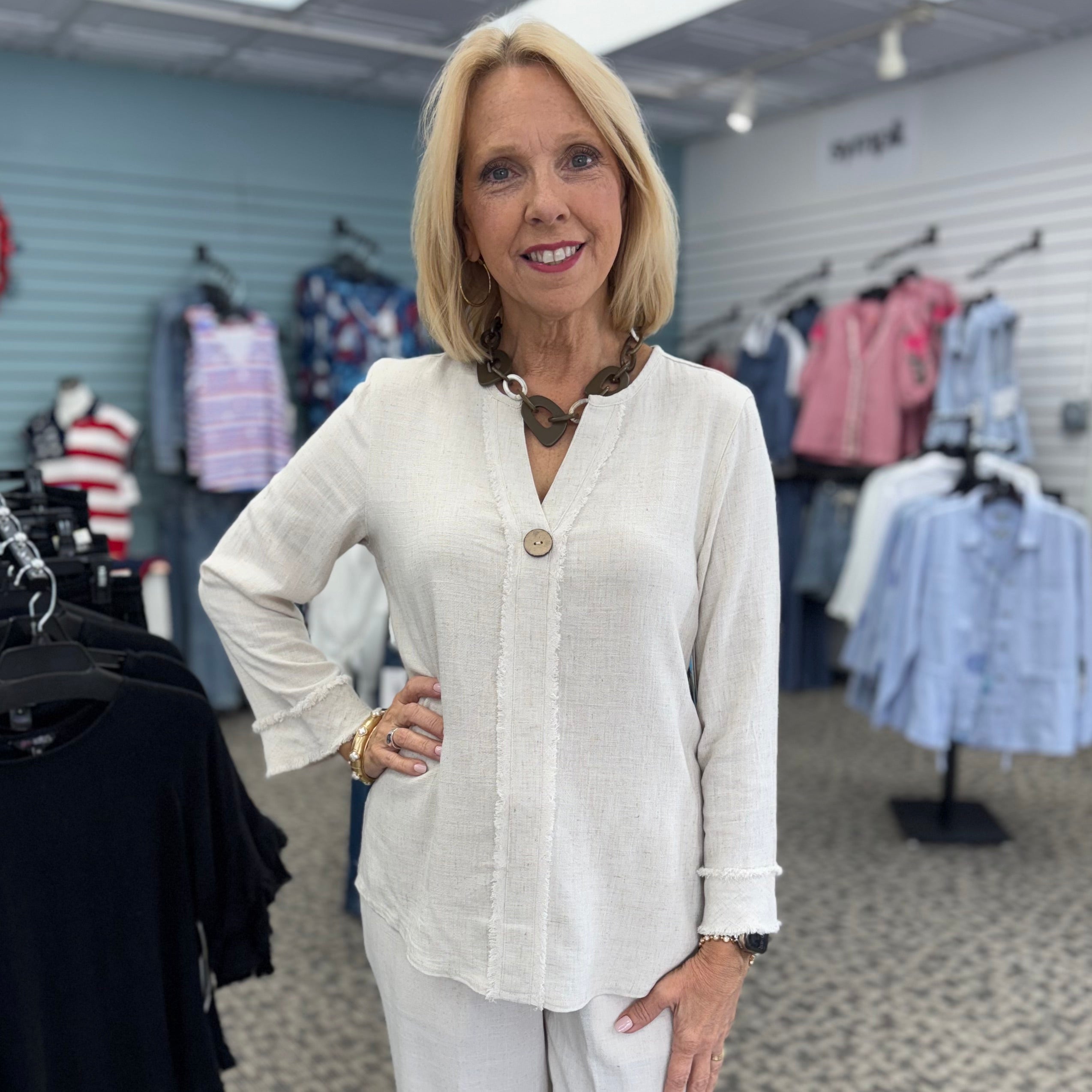 Linen Blend V-Neck Pullover Top