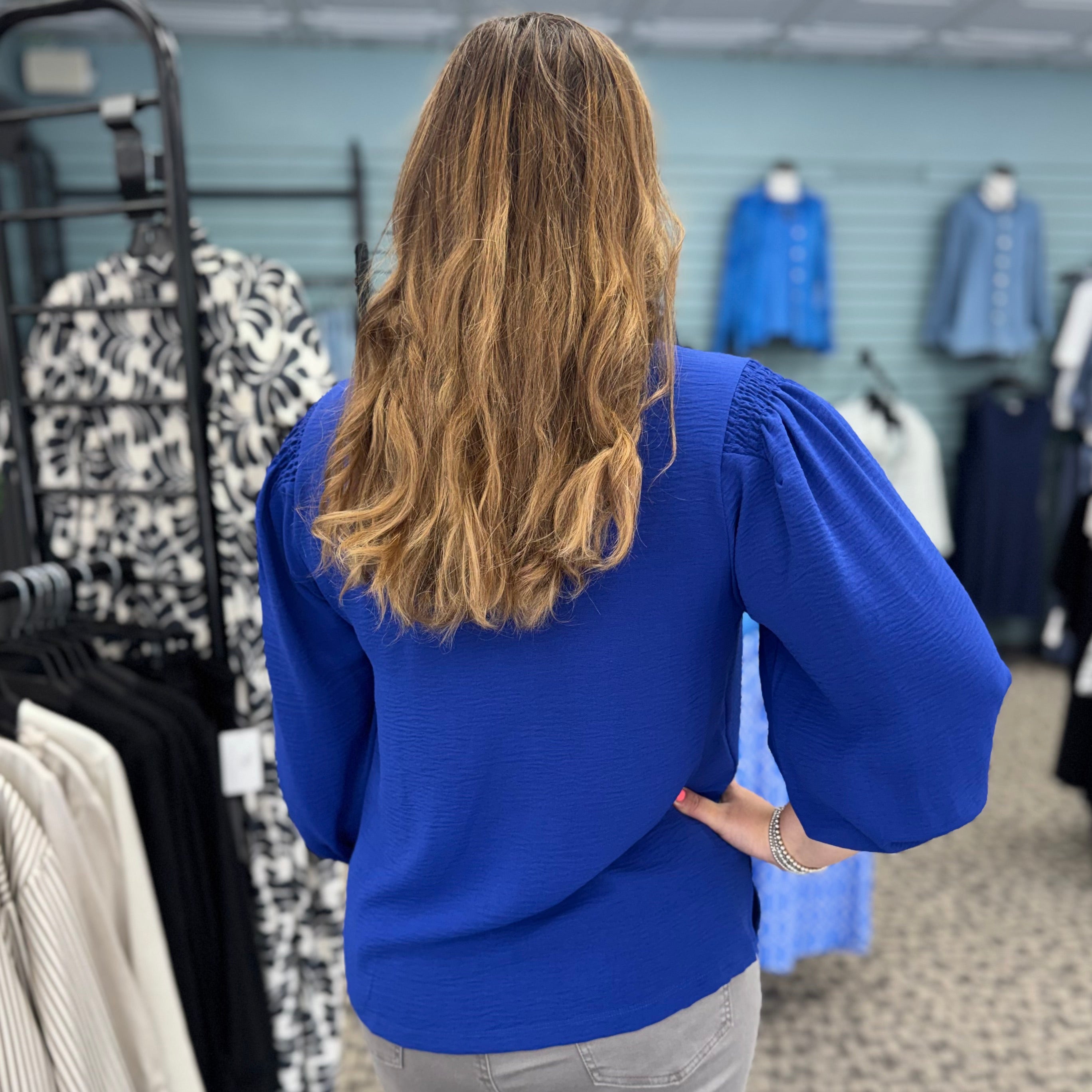 Puff Sleeve Crinkle Woven V-Neck Top