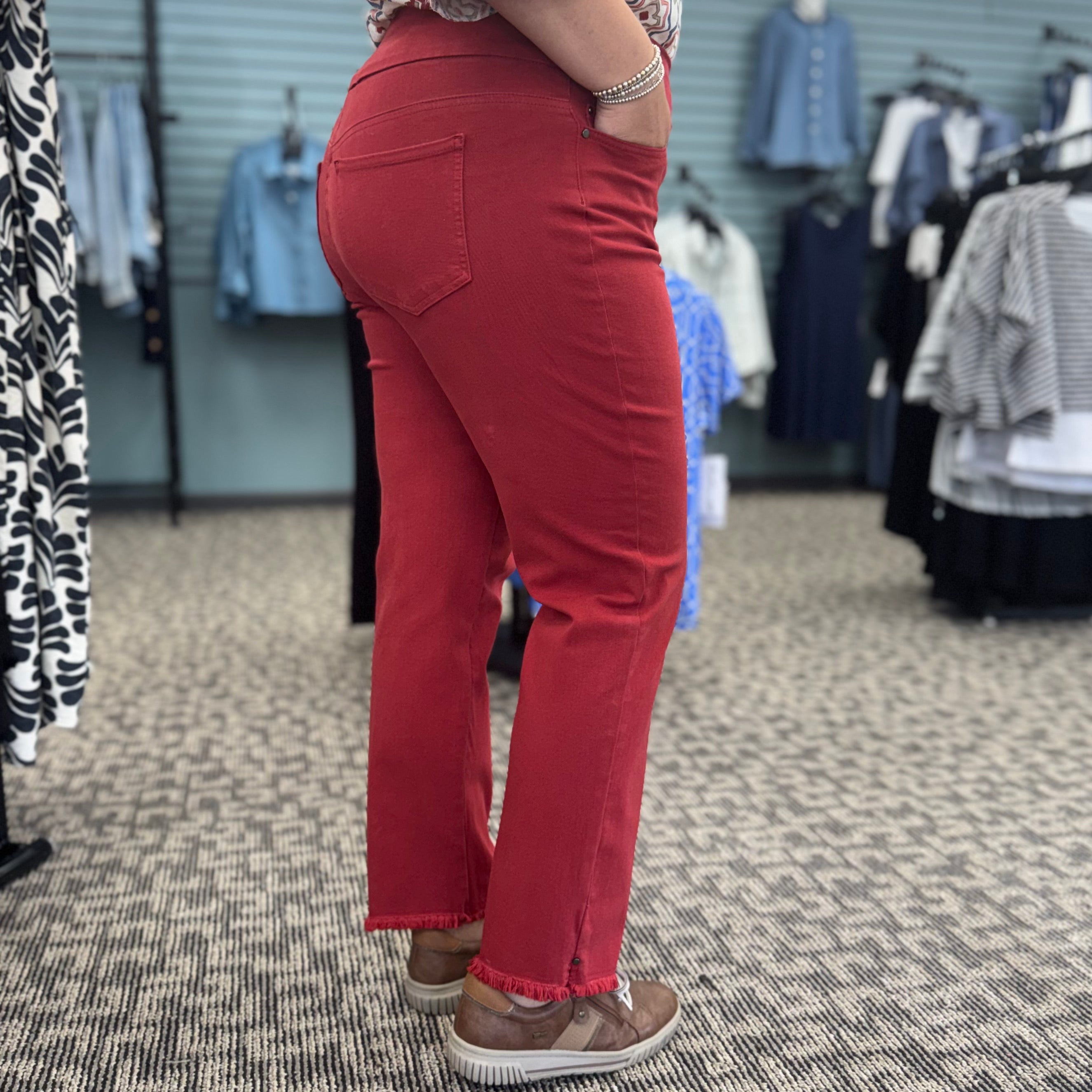 Pull-On Fringe Hem Ankle Pant