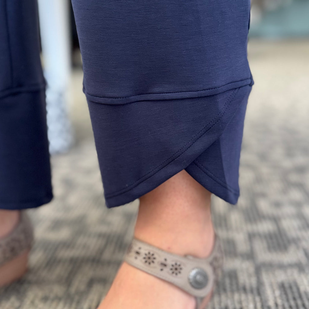 Tulip Hem Lantern Pant