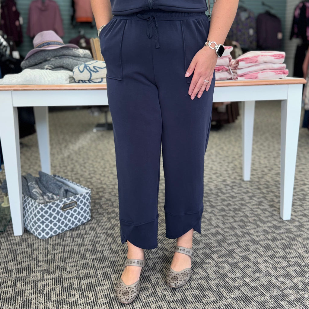 Tulip Hem Lantern Pant