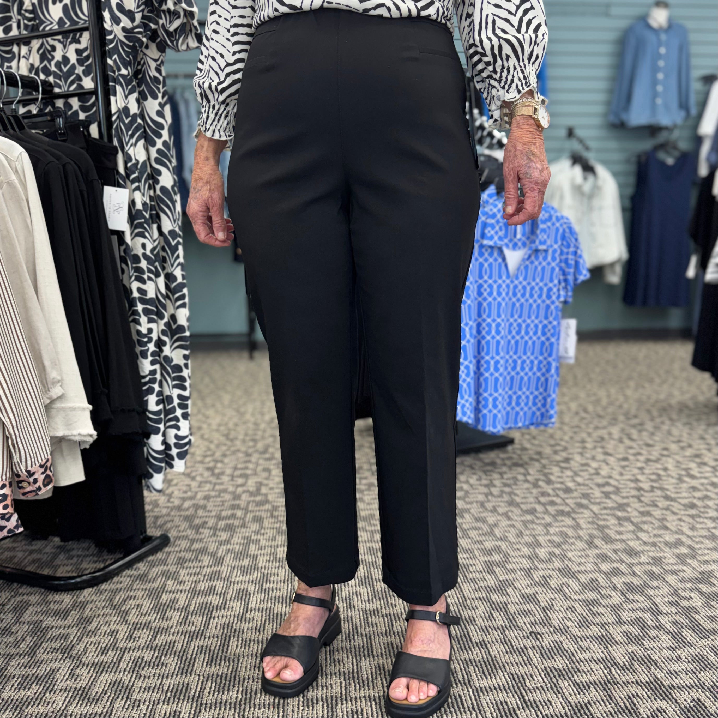 Wide Leg Ankle Pant