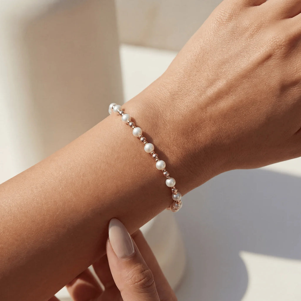 PHOEBE PEARL BEADED BRACELET