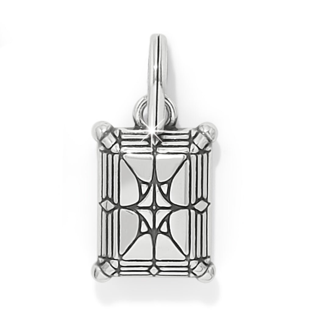 Cristela Color Amulet