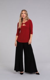 22290-2 3/4 Sleeve Twist Top