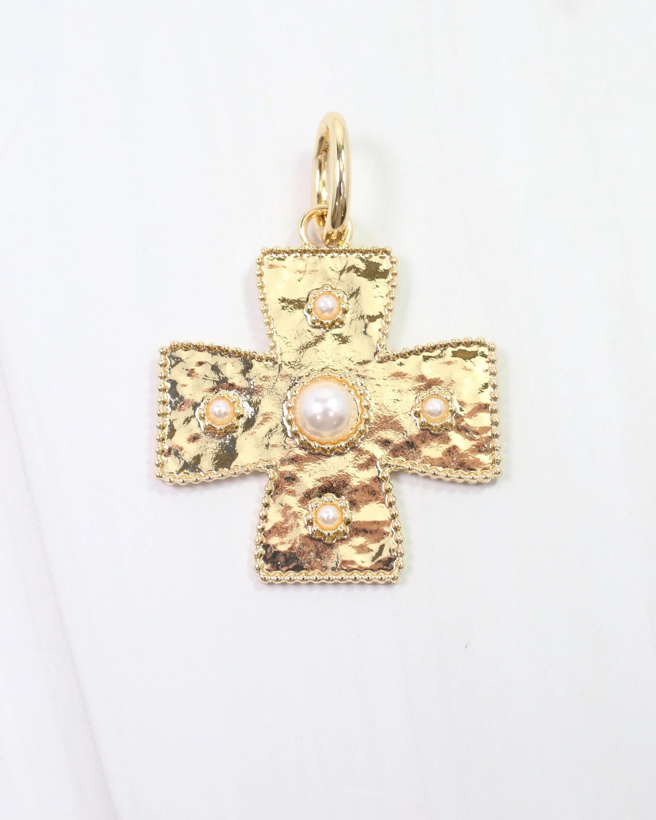 Cayce Small Cross Charm