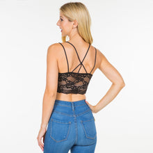 Load image into Gallery viewer, Lace Bralette with removable pads

