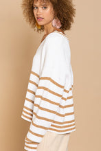 Load image into Gallery viewer, White and Gold Stripe Sweater
